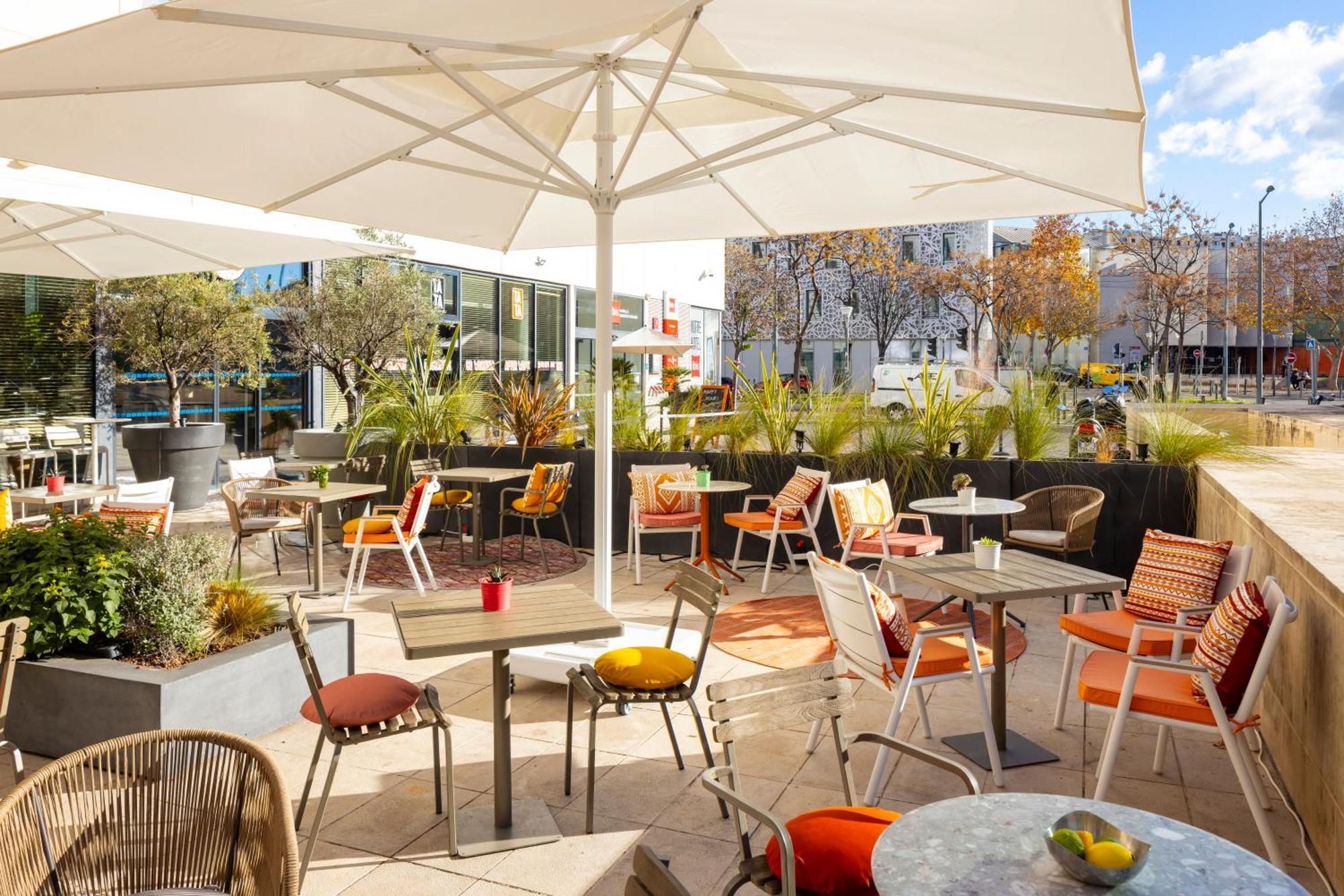 Ibis Marseille Centre Euromed Hotel Exterior foto